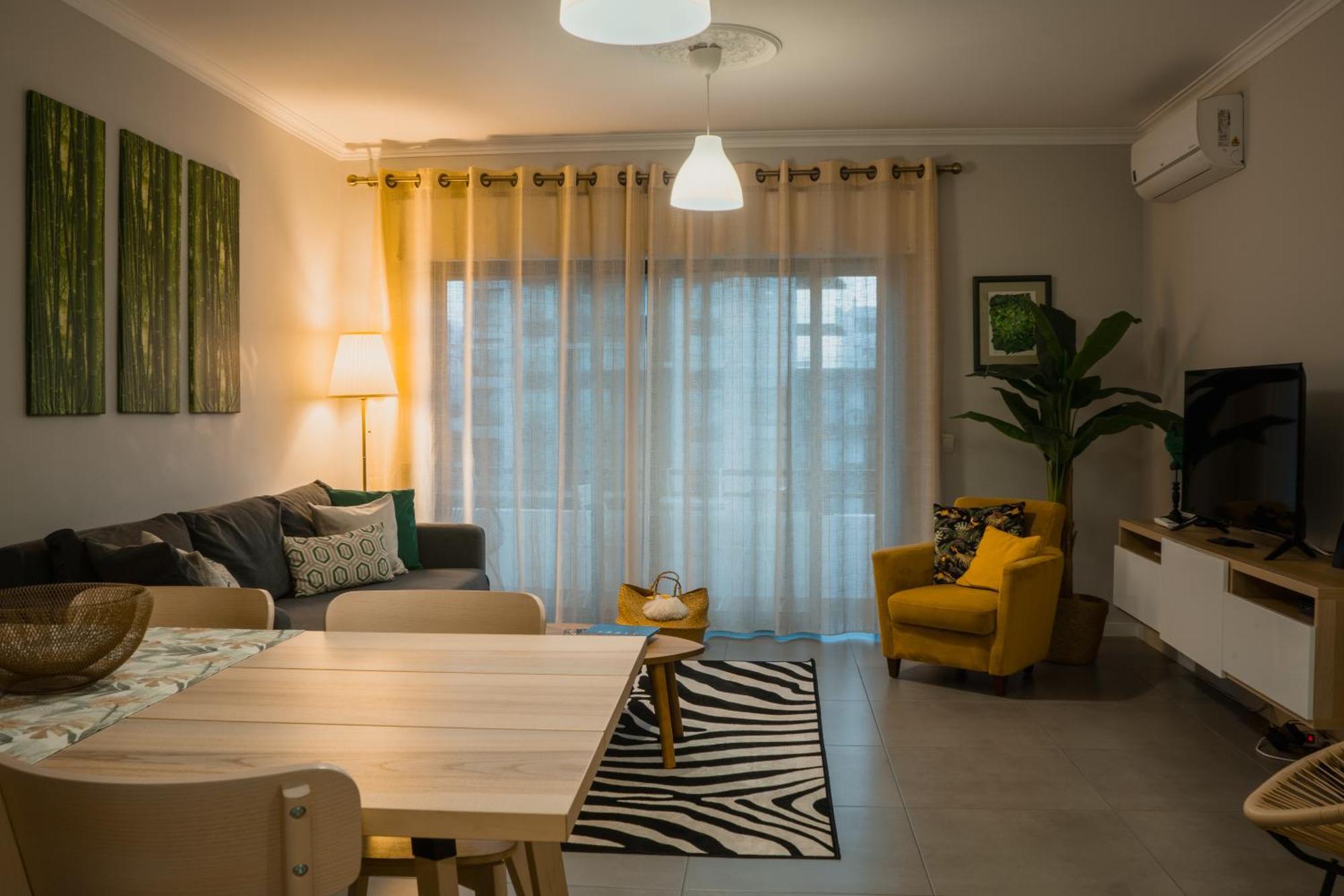 Comfort Zone Beach Apartment Quarteira Eksteriør billede